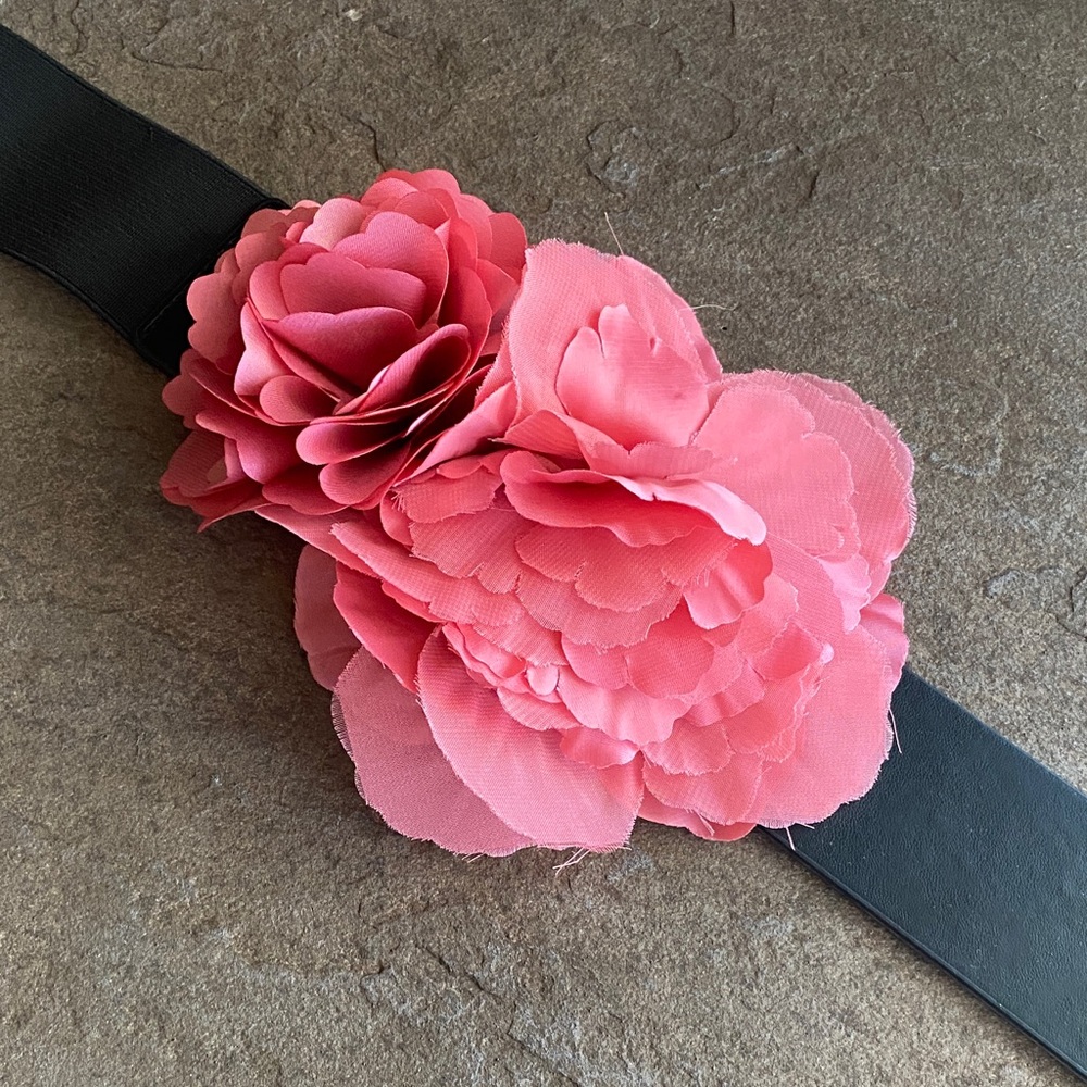 White House Black Market Floral Leather Waist Belt